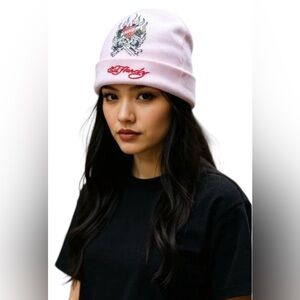 🆕Ed Hardy Light Pink Bling Fierce Tiger And Floral Artwork Beanie🆕